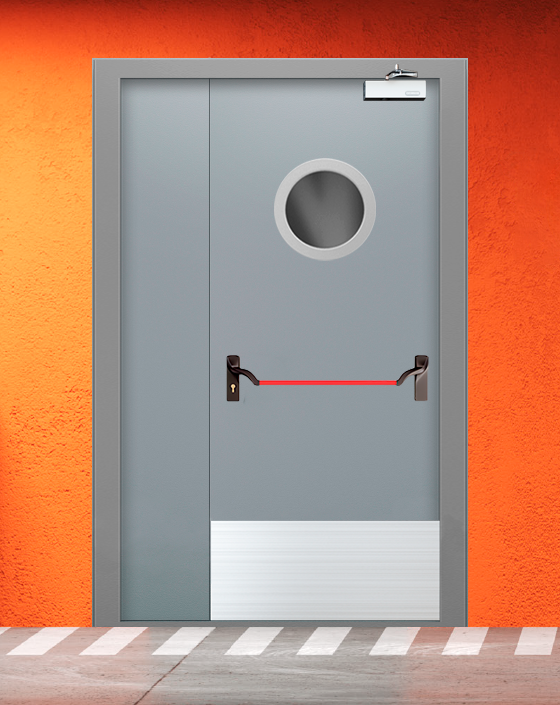 Противопожарная полуторная серая дверь EI 60 (2-го типа) с ручкой антипаника, круглым окном, широким отбойником