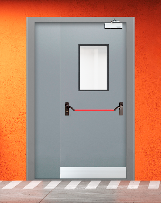 Противопожарная полуторная серая дверь EI 60 (2-го типа) с ручкой антипаника, прямоугольным окном, узким отбойником